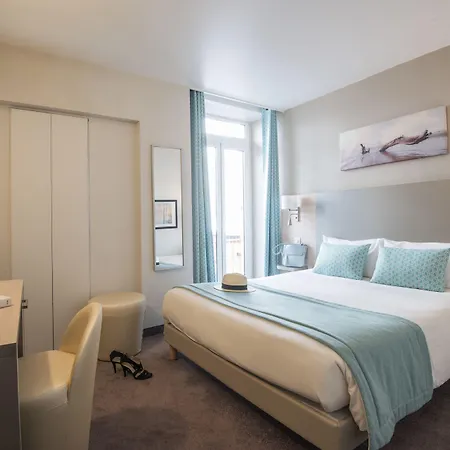Du Midi Hotel