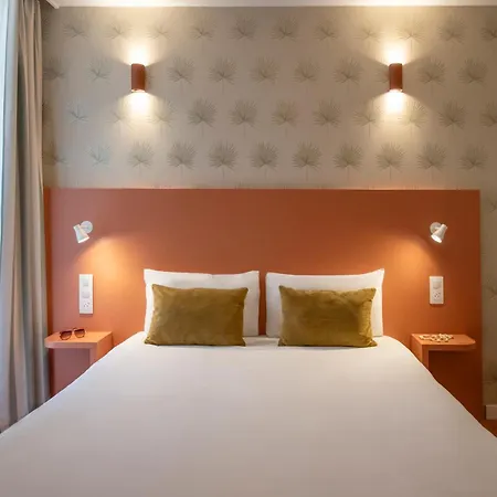 Du Midi Hotel