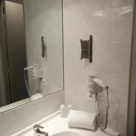 Du Midi Otel Nice