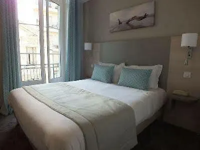 Otel Du Midi 3*